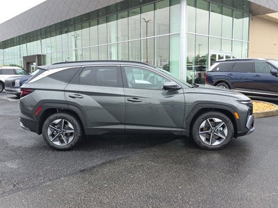 2026 Hyundai TUCSON HYBRID SEL FWD
