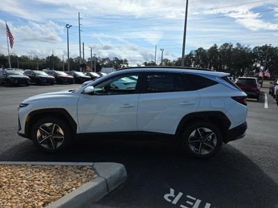 2026 Hyundai TUCSON HYBRID SEL AWD