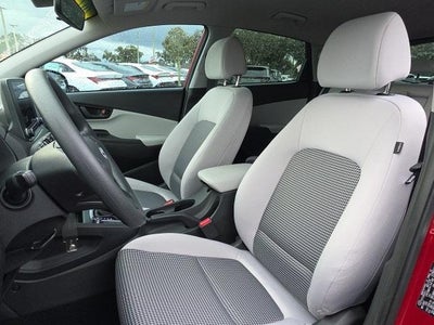 2023 Hyundai KONA SE