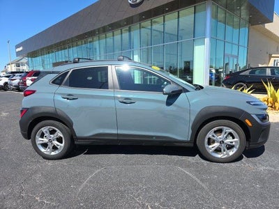 2022 Hyundai KONA SEL