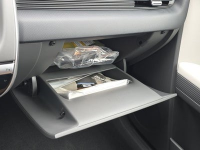 2023 Hyundai IONIQ 5 SE Standard Range