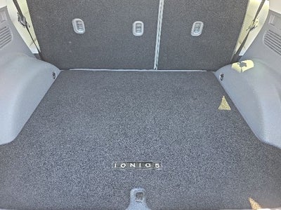 2024 Hyundai IONIQ 5 SE