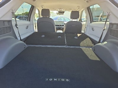 2024 Hyundai IONIQ 5 SE