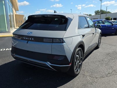 2024 Hyundai IONIQ 5 SE