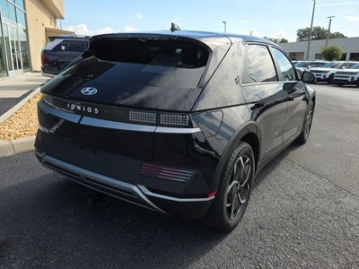 2024 Hyundai IONIQ 5 SEL