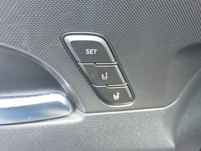 2022 Hyundai SANTA FE HYBRID Limited