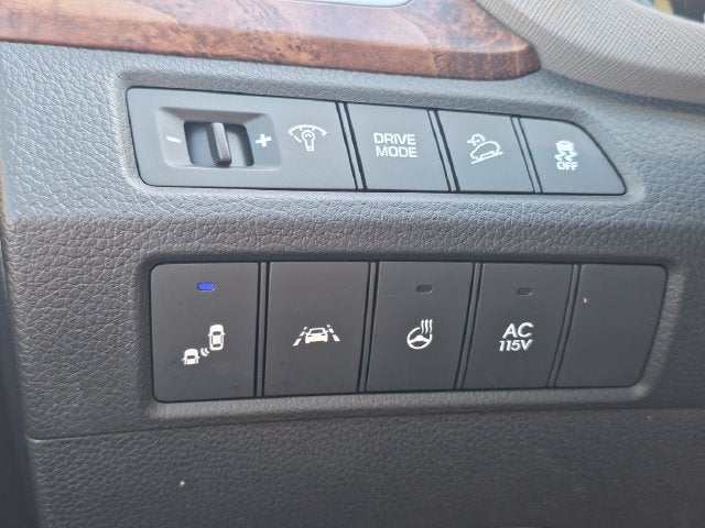 2017 Hyundai SANTA FE SE Ultimate
