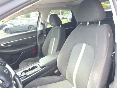 2022 Hyundai SONATA SEL
