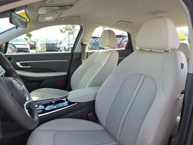 2023 Hyundai SONATA SE