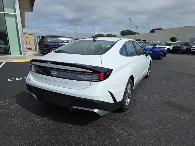 2026 Hyundai SONATA SE FWD