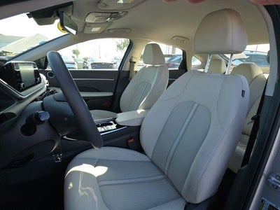 2023 Hyundai SONATA SE