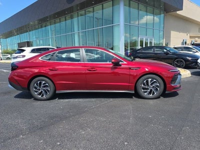 2026 Hyundai SONATA HYBRID Blue FWD