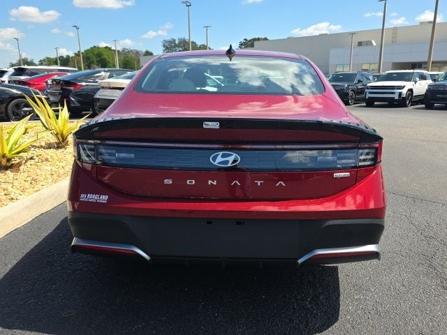 2026 Hyundai SONATA HYBRID Blue FWD