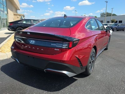 2026 Hyundai SONATA HYBRID Blue FWD