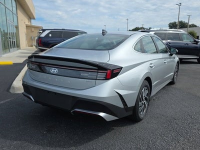 2026 Hyundai SONATA HYBRID Blue