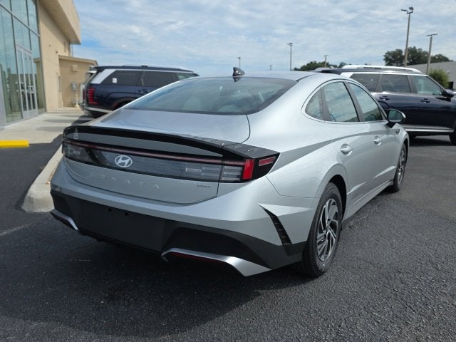2026 Hyundai SONATA HYBRID Blue