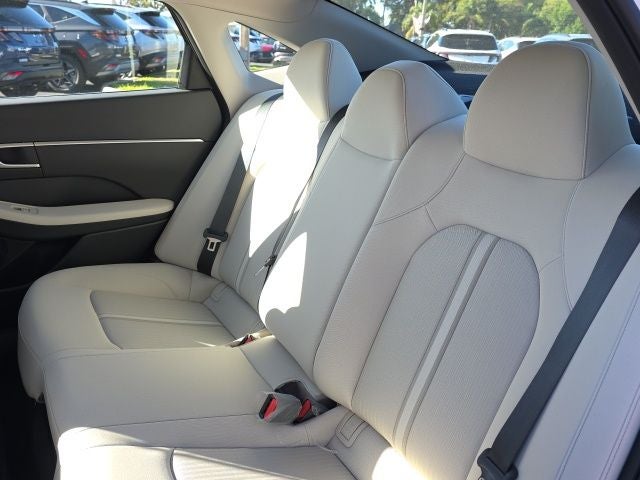 2026 Hyundai SONATA HYBRID Blue FWD