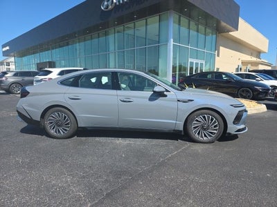 2026 Hyundai SONATA HYBRID SEL FWD