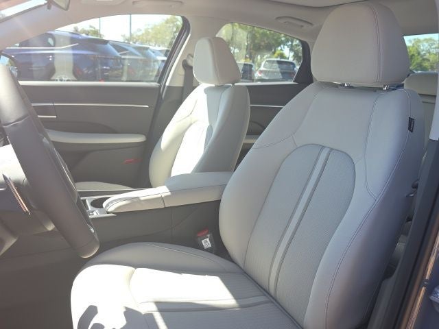2026 Hyundai SONATA HYBRID SEL FWD