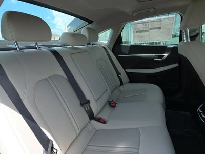 2026 Hyundai SONATA HYBRID SEL