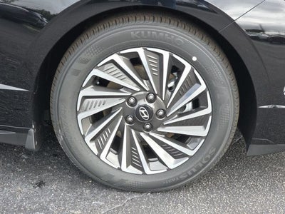 2026 Hyundai SONATA HYBRID SEL FWD