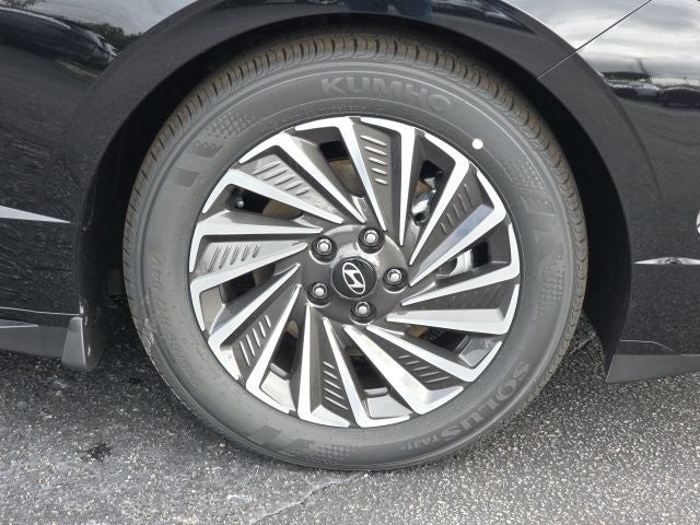 2026 Hyundai SONATA HYBRID SEL FWD