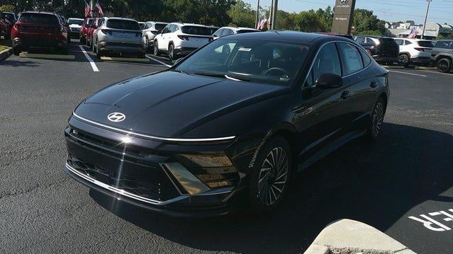 2025 Hyundai SONATA HYBRID SEL FWD