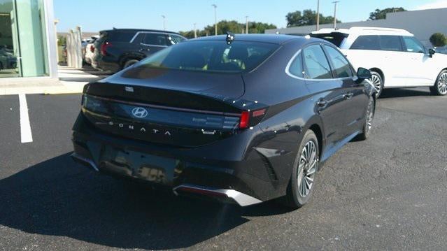 2025 Hyundai SONATA HYBRID SEL FWD