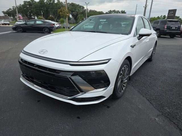 2026 Hyundai SONATA HYBRID Limited