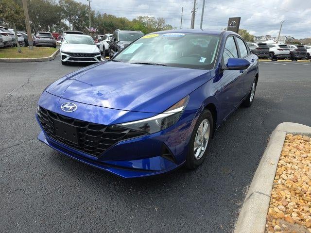 2023 Hyundai ELANTRA SE
