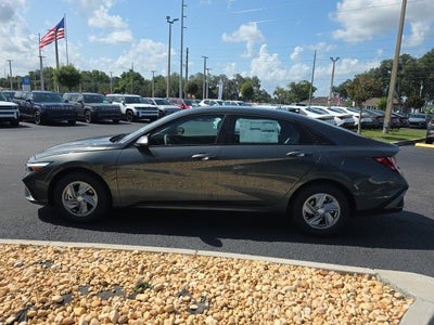 2026 Hyundai ELANTRA SE