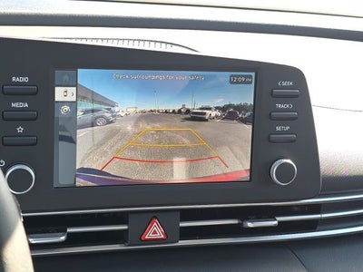 2026 Hyundai ELANTRA SE IVT