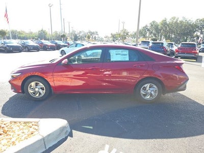 2026 Hyundai ELANTRA SE IVT