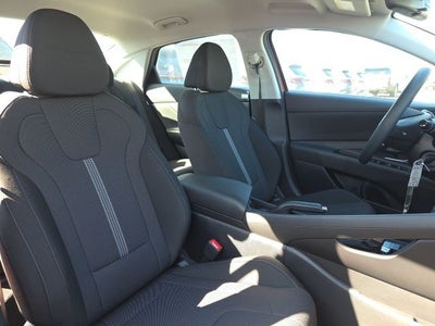 2026 Hyundai ELANTRA SE IVT