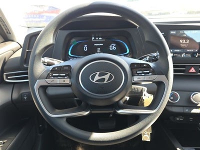 2026 Hyundai ELANTRA SE IVT