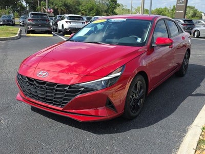 2022 Hyundai ELANTRA SEL