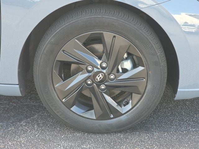2023 Hyundai ELANTRA HYBRID Blue