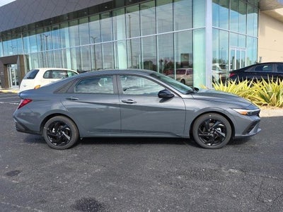 2026 Hyundai ELANTRA SEL Sport IVT