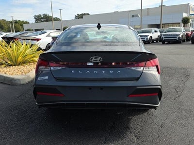 2026 Hyundai ELANTRA SEL Sport IVT