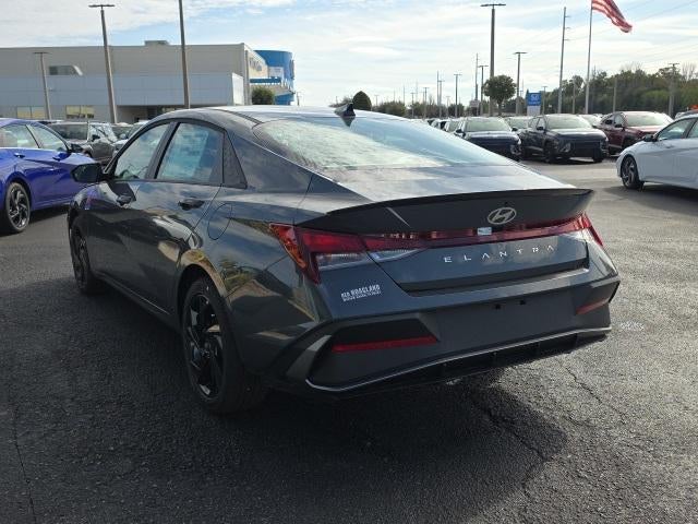 2026 Hyundai ELANTRA SEL Sport IVT