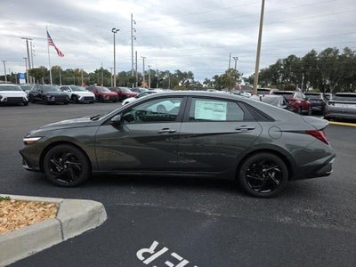 2026 Hyundai ELANTRA SEL Sport IVT