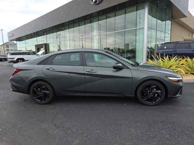 2026 Hyundai ELANTRA SEL Sport IVT