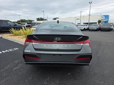 2026 Hyundai ELANTRA SEL Sport IVT