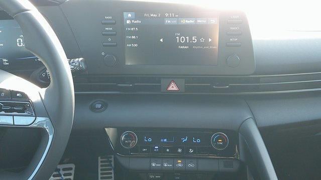 2025 Hyundai ELANTRA SEL Sport IVT