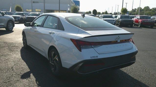 2025 Hyundai ELANTRA SEL Sport IVT