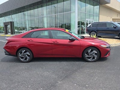 2025 Hyundai ELANTRA SEL Sport