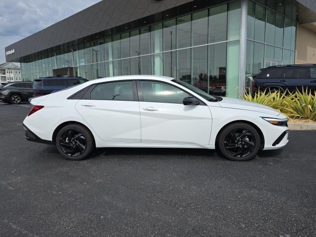 2026 Hyundai ELANTRA SEL Sport IVT