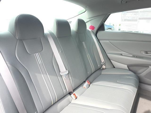 2026 Hyundai ELANTRA SEL Sport IVT