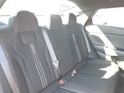 2026 Hyundai ELANTRA SEL Sport IVT