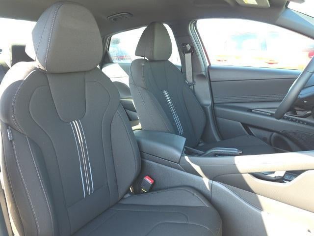 2026 Hyundai ELANTRA SEL Sport IVT